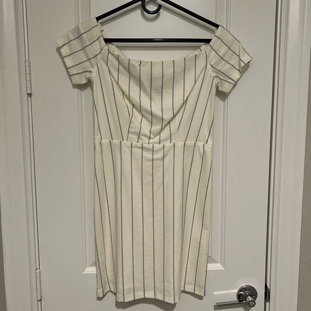 Gianni Bini Gemma off the shoulder mini dress